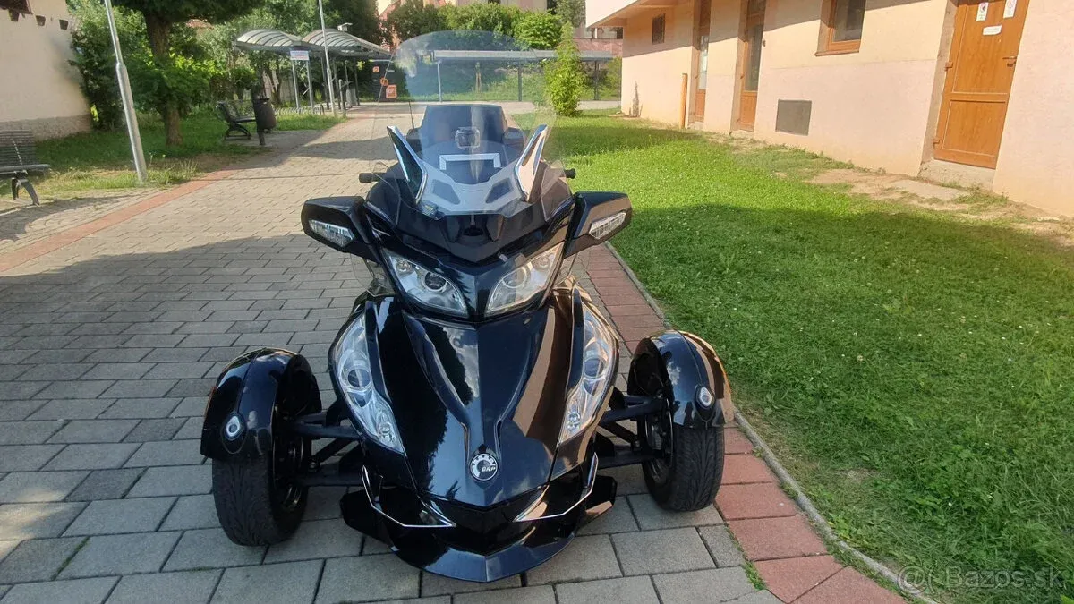 Predám Can-Am Spyder RT Bombardier 998cm3/71 kW - foto 1