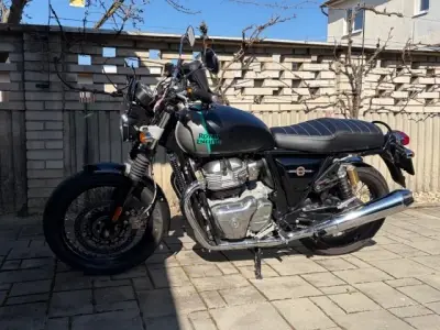 Predám Royal Enfield Interceptor 650 Twin – Stav novej motor – náhľad 1