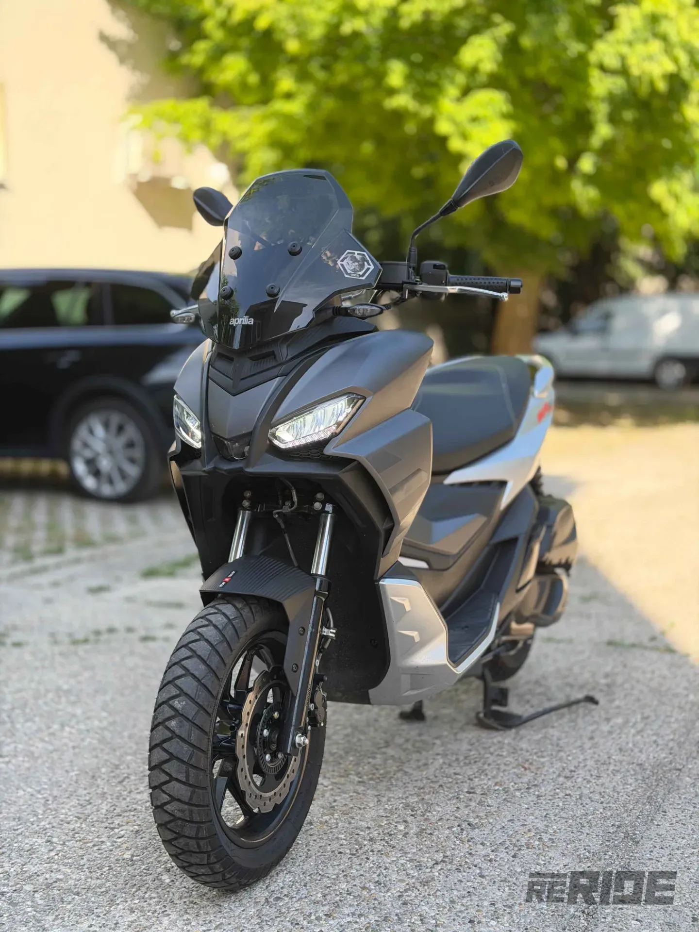 Predám Aprília SR GT 200 - foto 1
