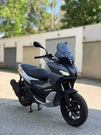Predám Aprília SR GT 200 – náhľad 2