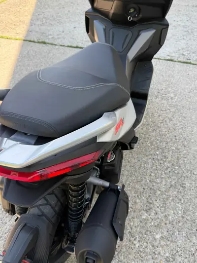 Predám Aprília SR GT 200 – náhľad 6