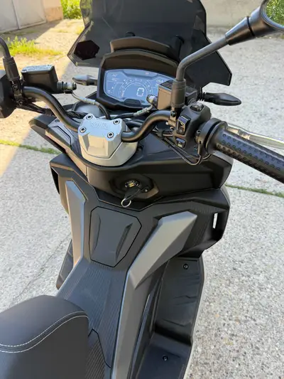 Predám Aprília SR GT 200 – náhľad 7