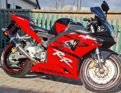 Honda cbr 954 rr – náhľad 3