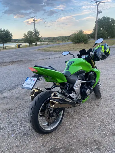 Kawasaki Z1000