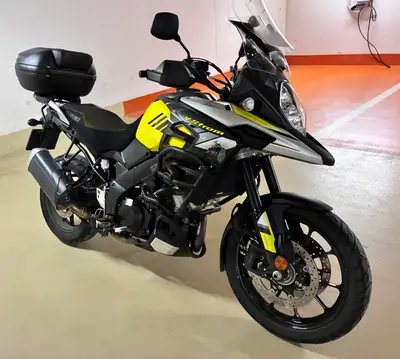 Prenájom Suzuki Vstrom1000 - silná cestovná motorka