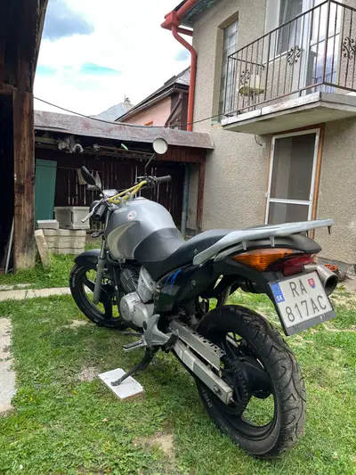 Predám Hondu Varadero 125ccm 2002 – náhľad 2