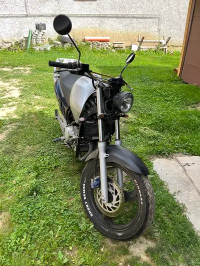 Predám Hondu Varadero 125ccm 2002 – náhľad 4
