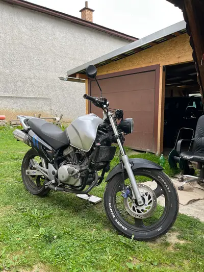 Predám Hondu Varadero 125ccm 2002 – náhľad 6