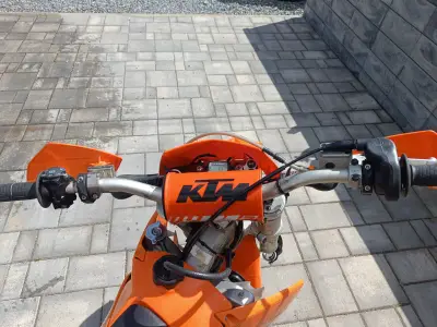 KTM EXC 250 2t s TP a ŠPZ  – náhľad 7