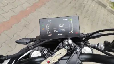 CFmoto 650 NK – náhľad 4
