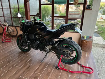 Kawasaki Z750 A2 – náhľad 4
