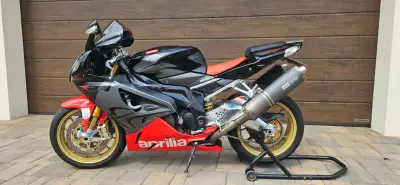 APRILIA RSV1000R 2008