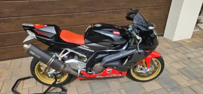 APRILIA RSV1000R 2008 – náhľad 8