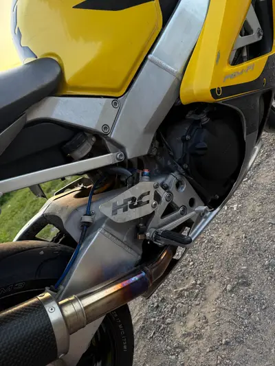 Honda CBR 929 RR – náhľad 6