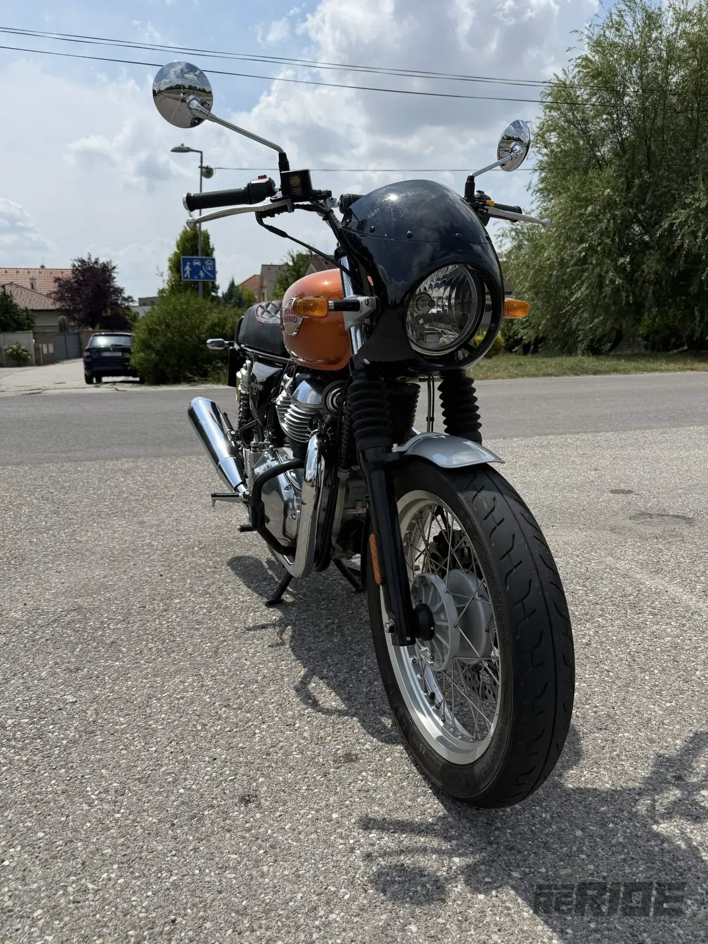 Royal Enfield Interceptor 650 Orange Crush - foto 1