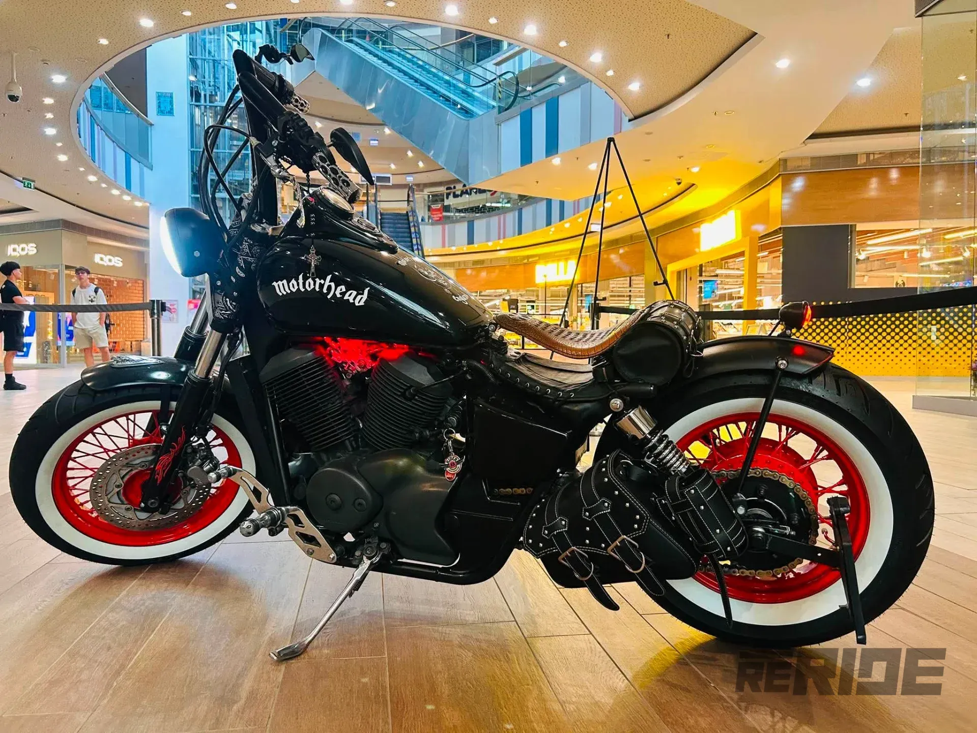 Honda Shadow 750 - foto 1