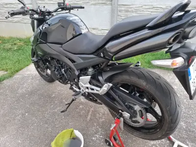 Suzuki gsr 600 – náhľad 2