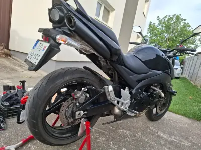 Suzuki gsr 600 – náhľad 7