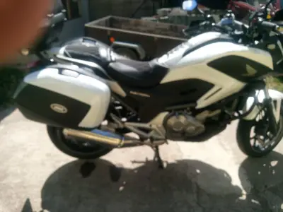 Predám motocykel HONDA NC700XA (11.2011, model 2012) – náhľad 2