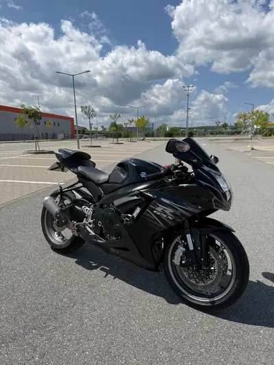 Suzuki gsxr 600 – náhľad 2