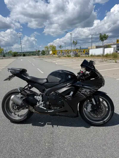 Suzuki gsxr 600 – náhľad 4