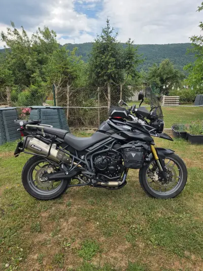 Ladený výfuk Akrapovic na Triumph Tiger 800 – náhľad 6