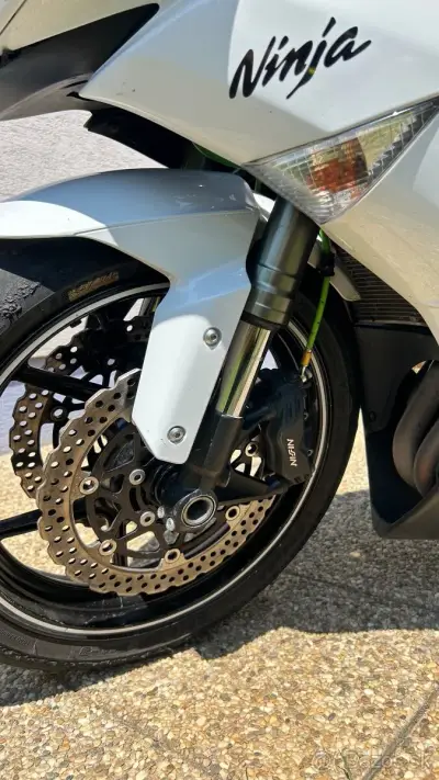Kawasaki ninja zx6r – náhľad 3