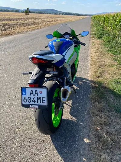 Kawasaki ninja zx10r – náhľad 3