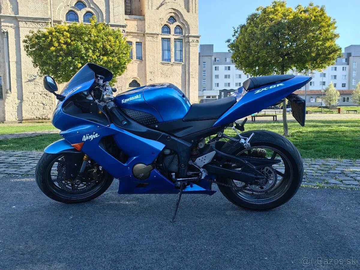 Kawasaki ninja zx6r 2005 95.5 kw - foto 1