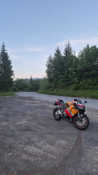Honda CBR 600 RR – náhľad 3