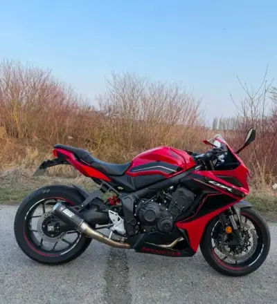 Honda CBR 650 R – náhľad 3