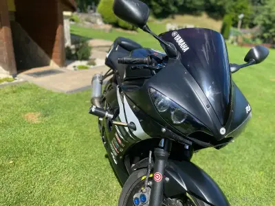 Yamaha YZF R6 – náhľad 2