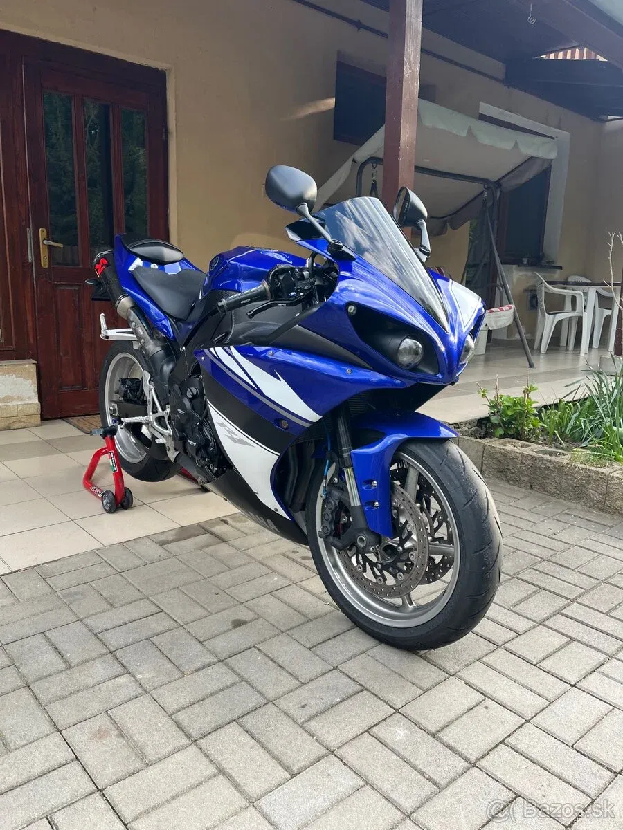 Yamaha R1 RN22 - foto 1