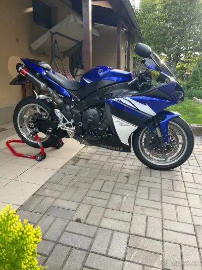 Yamaha R1 RN22 – náhľad 2