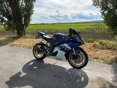 Yamaha R6 RJ15