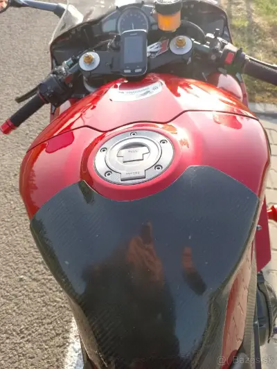 Yamaha R1 2008 – náhľad 3