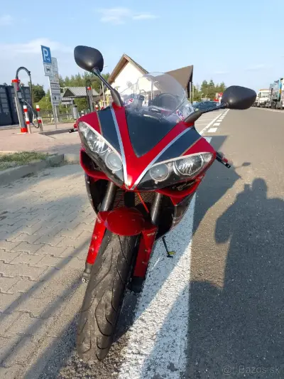 Yamaha R1 2008 – náhľad 4