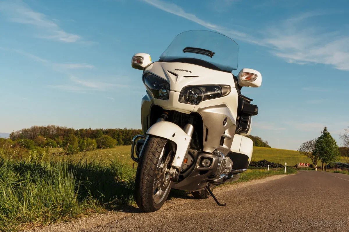 Goldwing GL1800 2012 Ohlins - foto 1