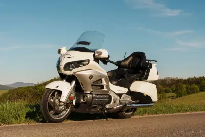 Goldwing GL1800 2012 Ohlins – náhľad 2