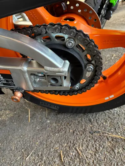 Honda CBR600RR Limitovaná Edícia – náhľad 4