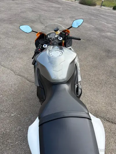 Honda CBR600RR Limitovaná Edícia – náhľad 8