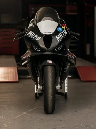 BMW S1000RR – náhľad 5