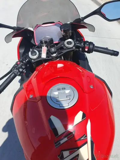 Bmw s1000rr – náhľad 2