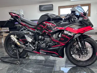 Kawasaki ZX6R – náhľad 4