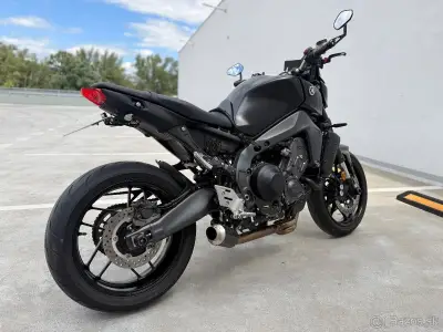 YAMAHA MT09