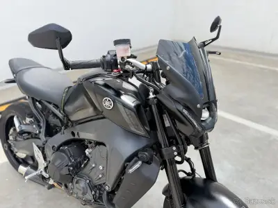 YAMAHA MT09 – náhľad 2