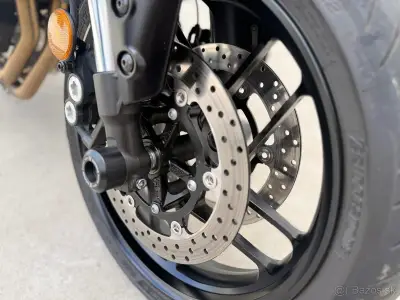 YAMAHA MT09 – náhľad 4