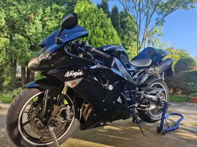 Kawasaki ninja zx10r – náhľad 2