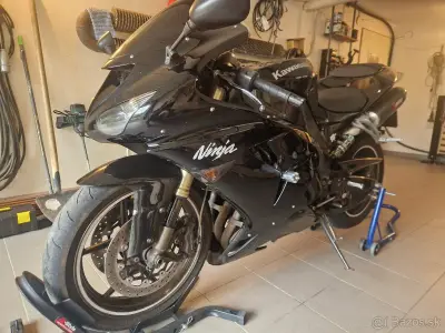 Kawasaki ninja zx10r – náhľad 3