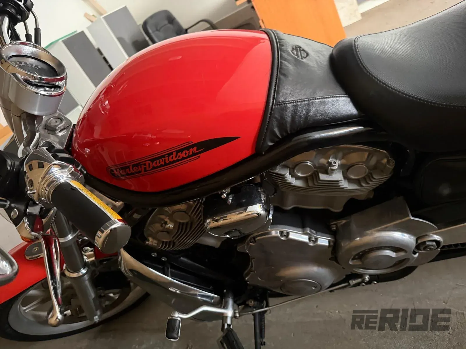 Harley Davidson - foto 1